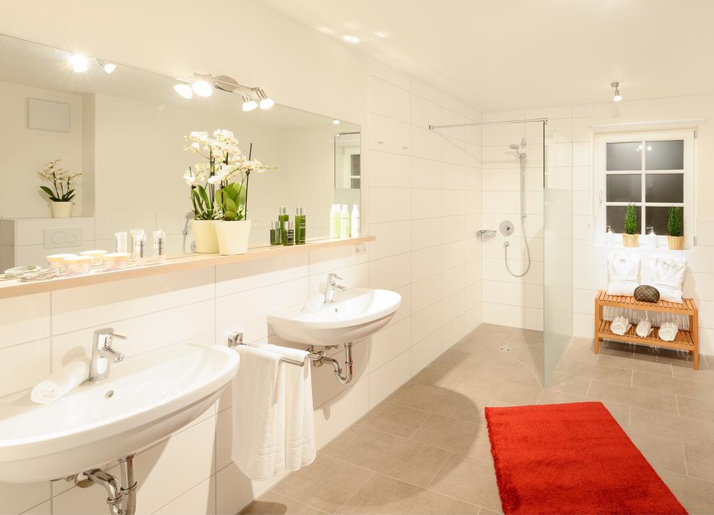 "Viktoria Apartments" - Annehmlichkeiten Von 4-Sterne Familien-Und Wellnesshotel Viktoria Koennen Mitgenutzt Werden Oberstdorf Oda fotoğraf